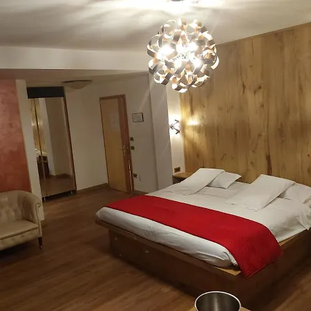 Casagrande Hotel 3*