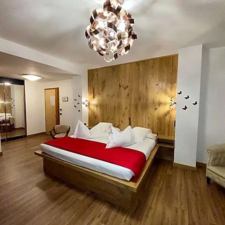 Hotel Casagrande 3*